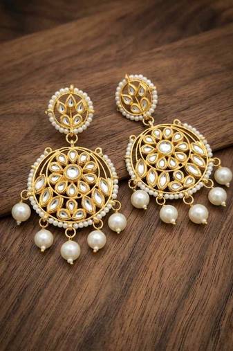 White kundan earrings