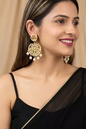 White kundan earrings