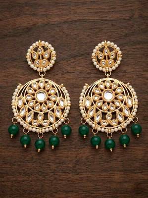 Green kundan earrings 1