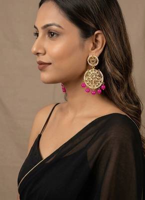 Hot pink kundan earrings 3