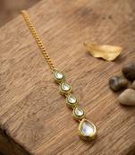 Kundan maangtika