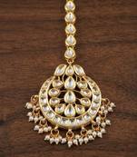 Golden kundan maangtika