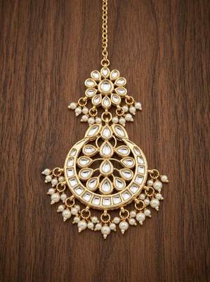 Golden kundan maangtika 1