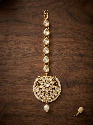 White kundan maangtika 1