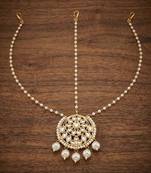 White pearl kundan mathapatti