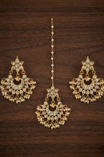 Kundan bridal chandbali earrings with maangtika set