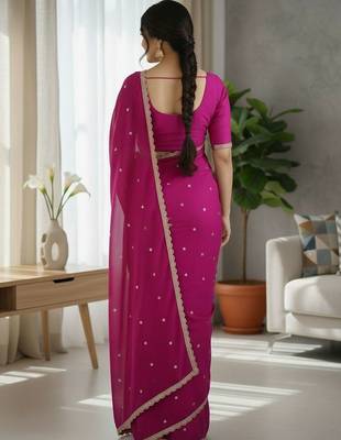 Magenta embellished zari silk blend saree 4