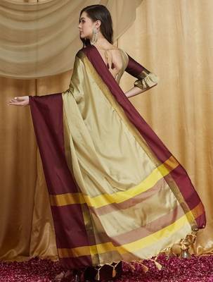 Beige silk cotton banarasi saree 4