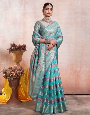 Blue kanjeevaram geometric printed woven design zari saree 2