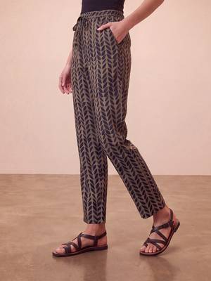 Women's black cotton blend trouser | botanical printed stylish ethnic wear bottoms | trendy casual & everyday wear 4