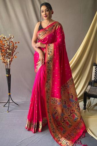 Pink pink silk blend woven design sarees