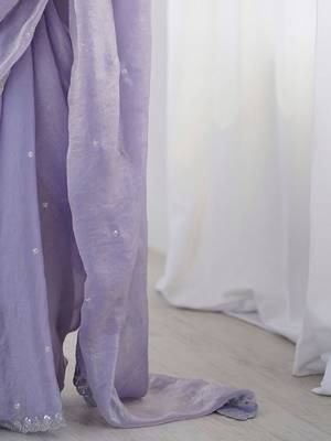 Lavender ethnic motifs embroidered bagh saree 4