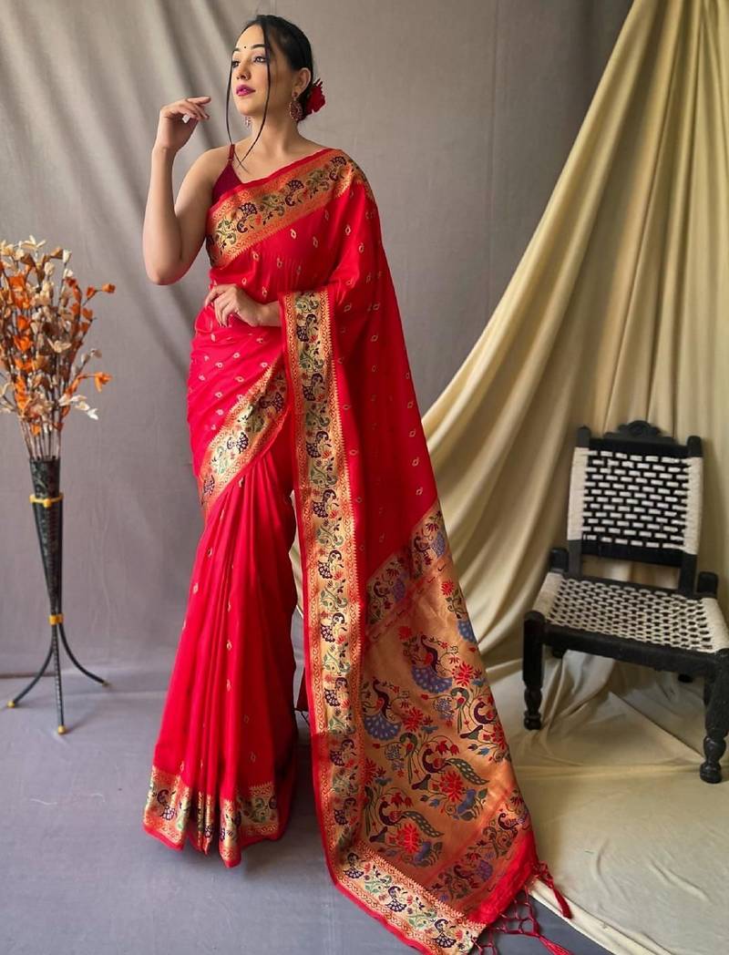Red red silk blend woven design sarees