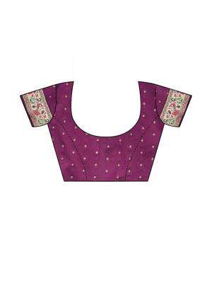 Purple purple silk blend woven design sarees 4