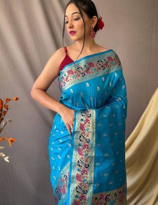 Blue blue silk blend woven design sarees 3