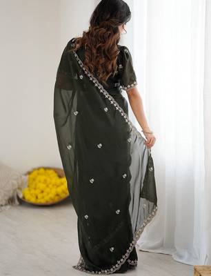 Green floral embroidered saree with blouse piece 4