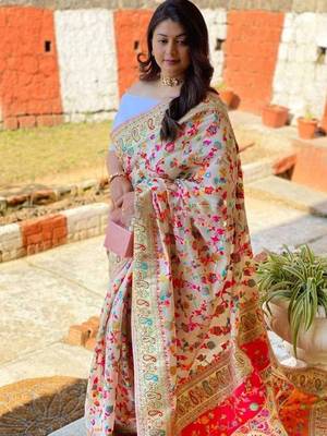 Cream ethnic motifs woven design zari pashmina banarasi saree 3