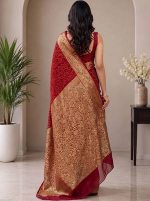 Maroon bandhani zari pure silk fusion bandhani saree 3
