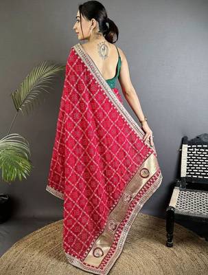 Red bandhani zari silk blend bandhani saree 3