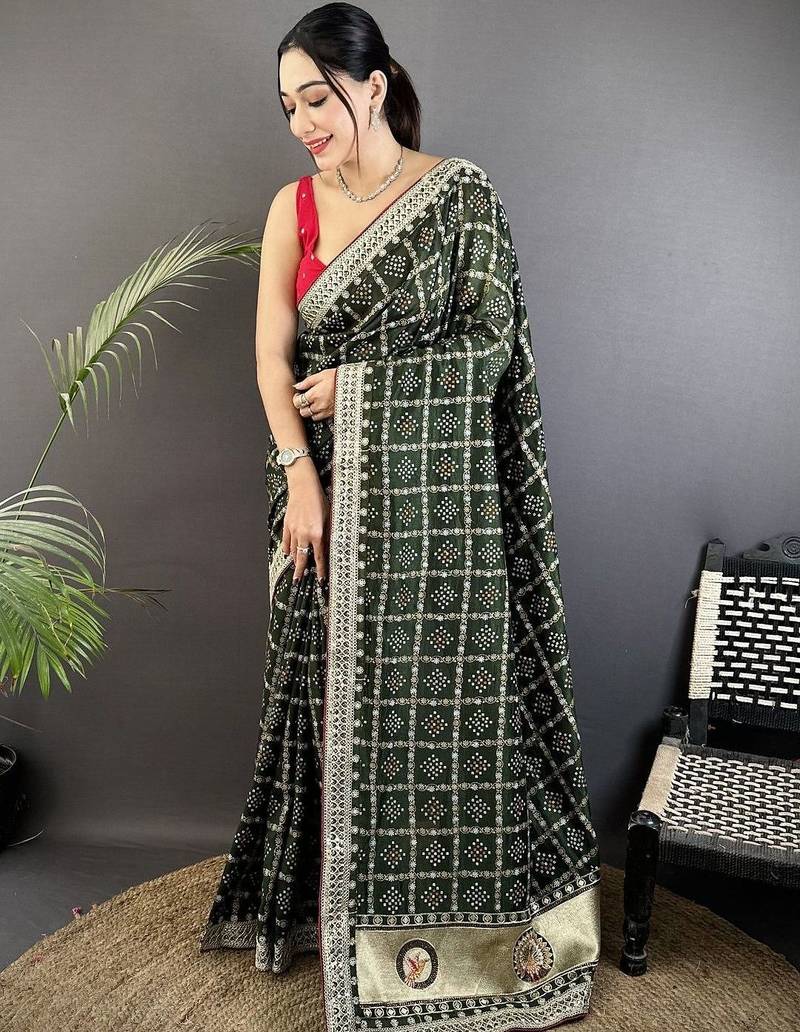Green sequinned silk blend handloom bandhani saree