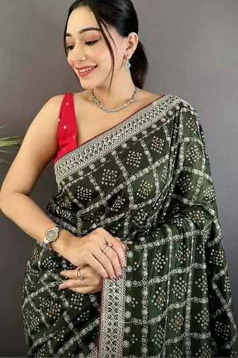 Green sequinned silk blend handloom bandhani saree