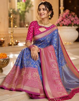 royal blue jacquard saree with silver zari weaving     elegant party wear ethnic saree 5