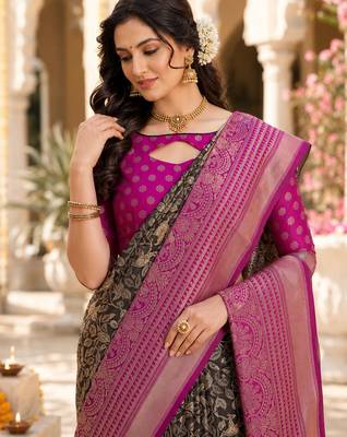 black jacquard saree with silver zari weaving     elegant party wear ethnic saree 5