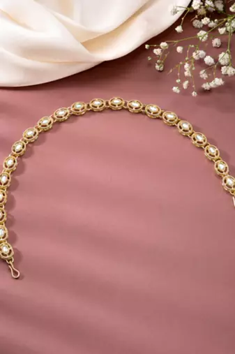 Gold-plated kundan studded mathapatti sheeshphool head jewellery