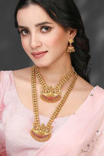 Women's synthetic stone studded south set necklace earrings jewelry set