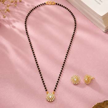 Women's golden toned floral mangalsutra & stud earring jewelry set 2