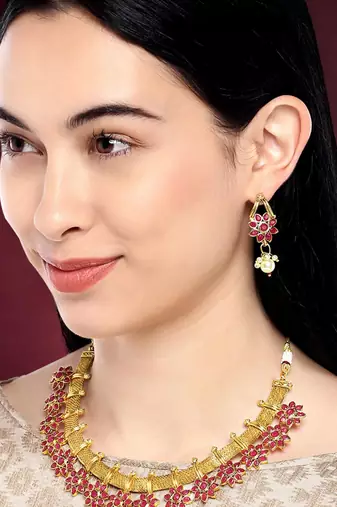 Women's floral shaped faux stone studded necklace earrings set bharatanatyam
