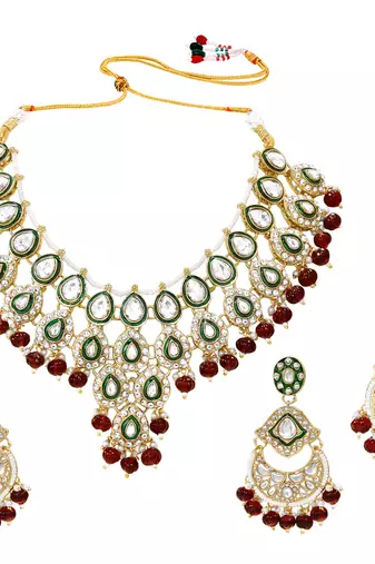 Maroon kundan ethnic necklace earrings maangtikka set for women