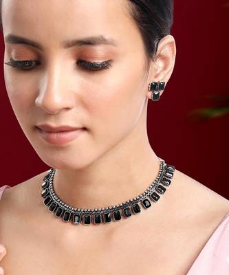 Women's silver toned black synthetic stone studded choker necklace stud 1
