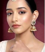Women's kundan pearl jhumki earrings with maang tikka bollywood jewelry set