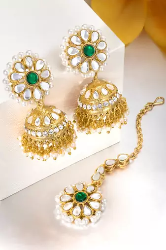 Women's kundan pearl jhumki earrings with maang tikka bollywood jewelry set