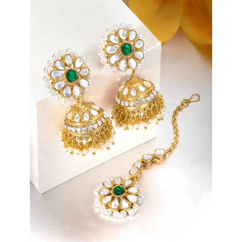 Women's kundan pearl jhumki earrings with maang tikka bollywood jewelry set