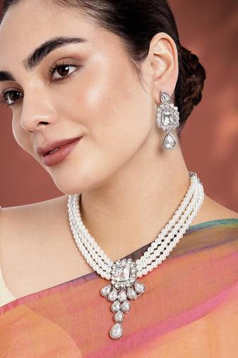 Women's crystal pearl necklace earring bharatanatyam jewelry set white