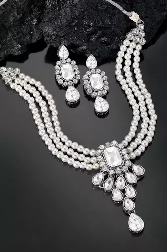 Women's crystal pearl necklace earring bharatanatyam jewelry set white