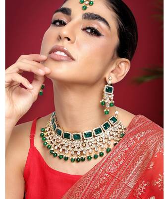 Women's green crystal choker necklace earring maang tikka bharatanatyam 1