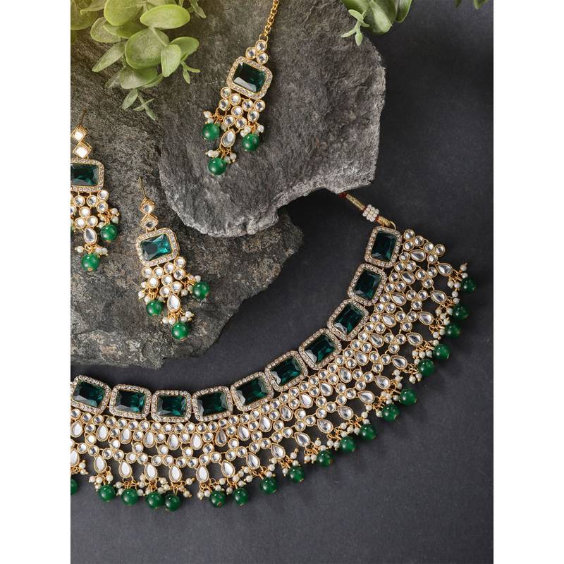 Women's green crystal choker necklace earring maang tikka bharatanatyam
