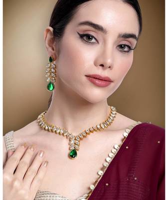 Women's kundan maang tikka earrings necklace set bharatanatyam jewelry set 1