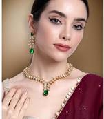 Women's kundan maang tikka earrings necklace set bharatanatyam jewelry set