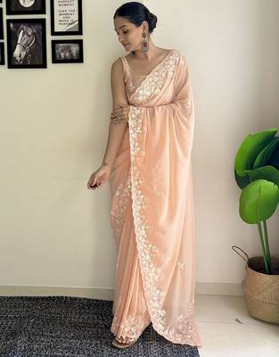 Peach ethnic motifs embroidered sequinned saree 3