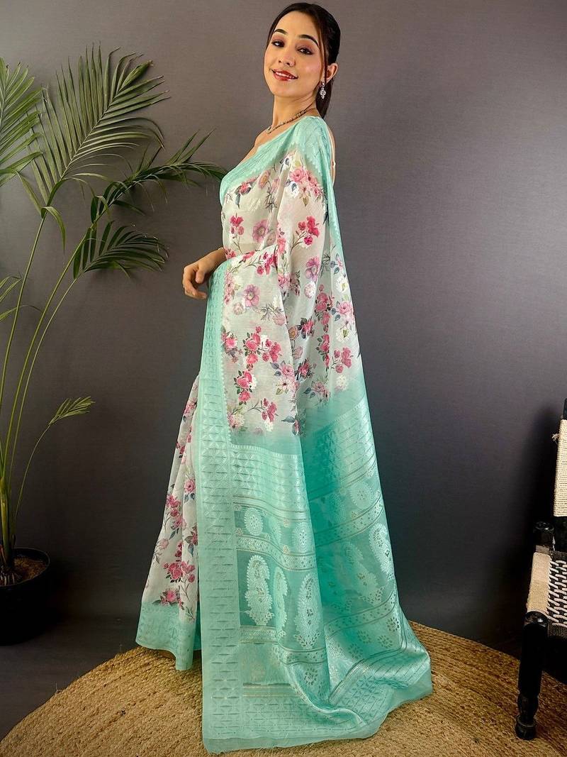 White floral zari silk blend handloom banarasi saree