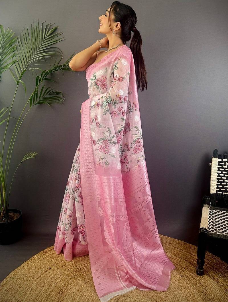 Pink floral zari silk blend designer banarasi saree