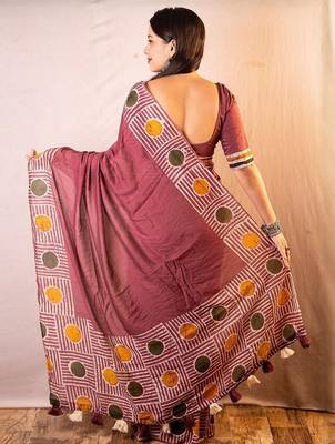 Pink geometric printed chanderi saree 2