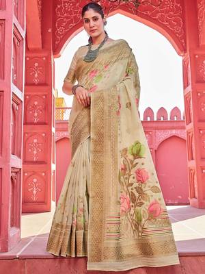 Beige floral woven design zari saree 4