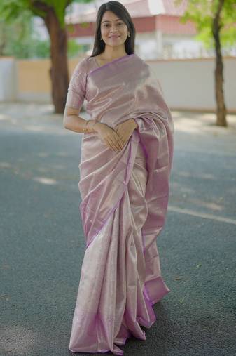 Lavender woven design zari silk blend handloom saree