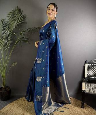 Turquoise woven design saree with flower weaving and matching blouse piece 2