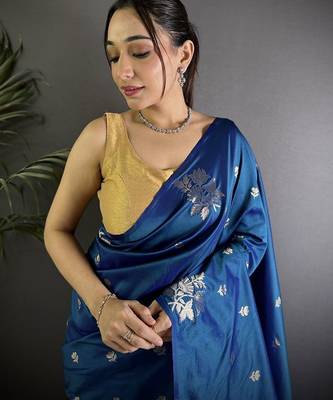 Turquoise woven design saree with flower weaving and matching blouse piece 4